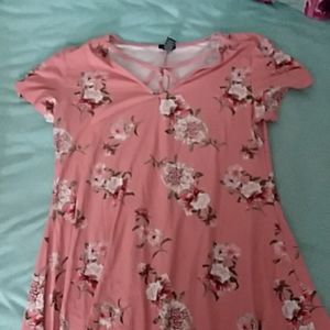 Floral pattern dress